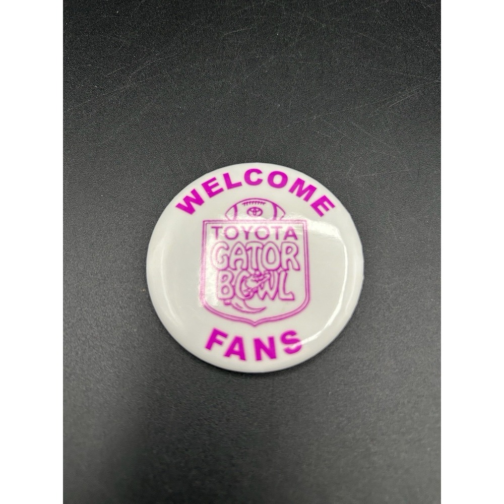 VTG Toyota Gator Bowl Pin